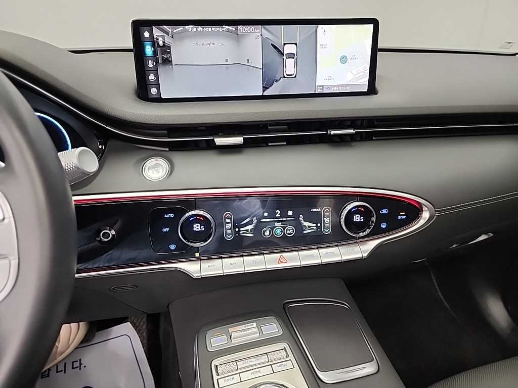 Genesis GV70 - Vista 10