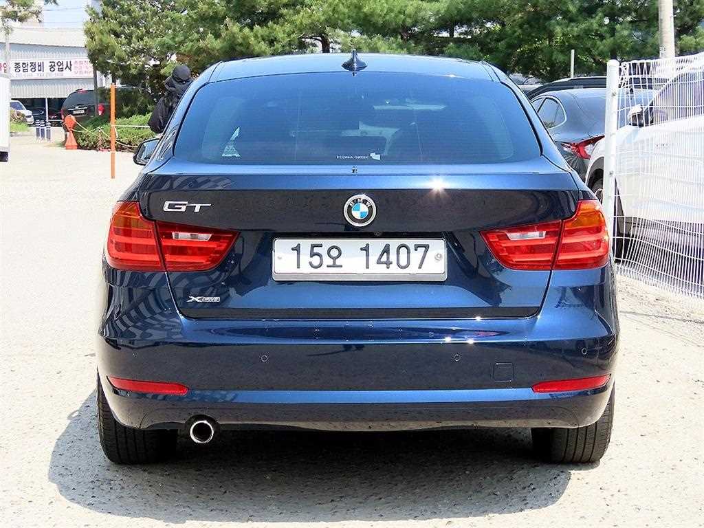 BMW Gran Turismo - Vista 4