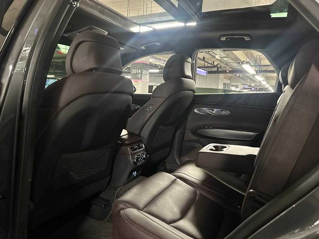 Genesis GV70 2022 Gris - Importación desde Corea - HF Imports Iquique - Foto 19