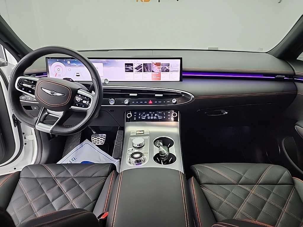 Genesis GV70 - Vista 7