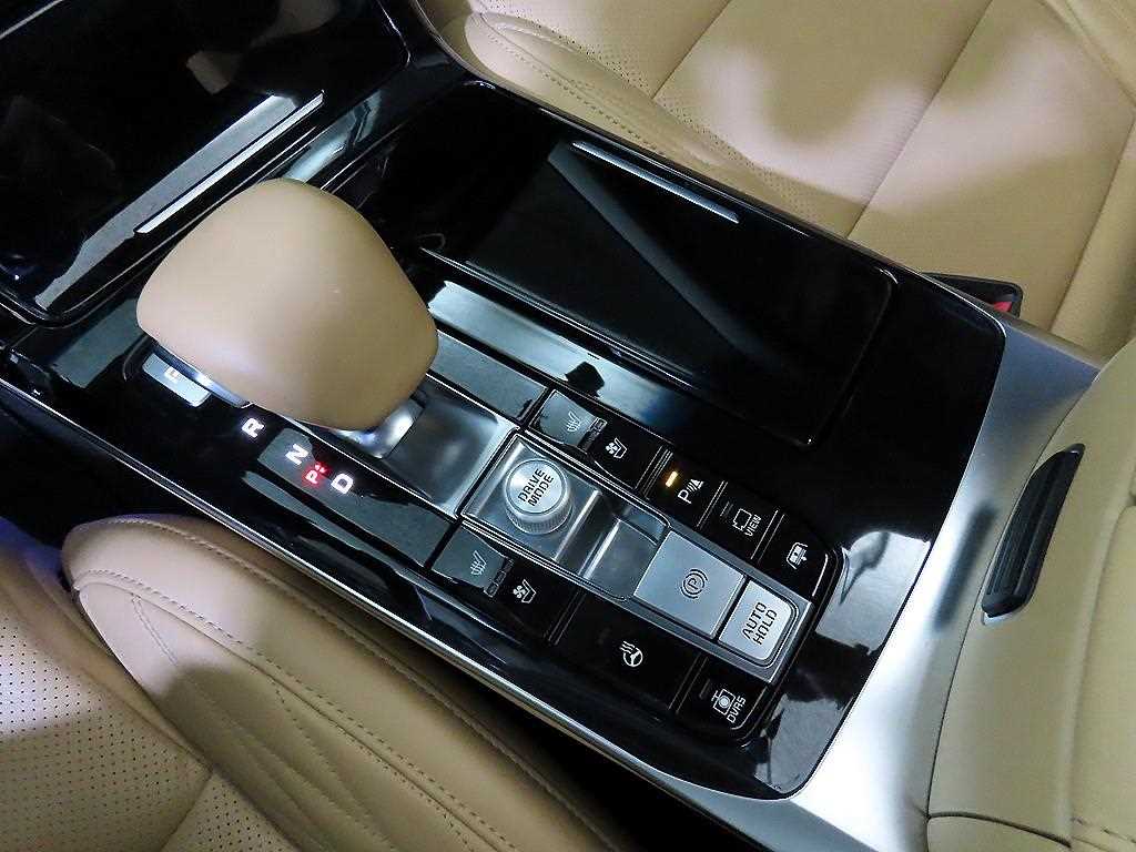 KIA K7 - Vista 12