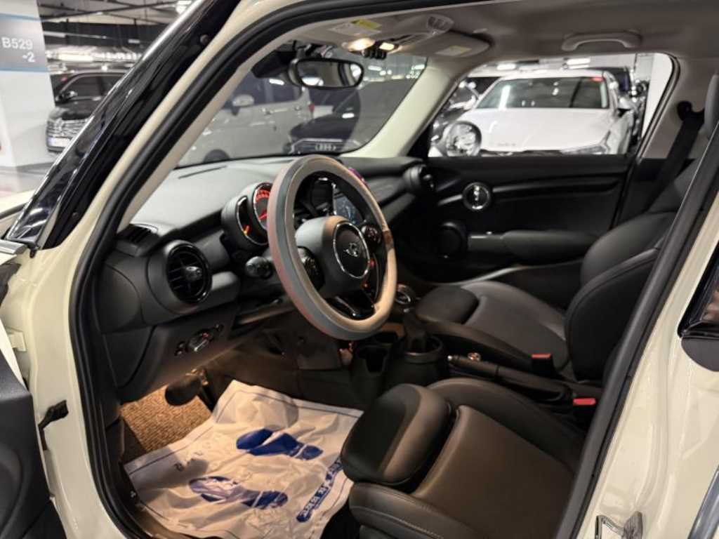 Mini Cooper - Vista 9