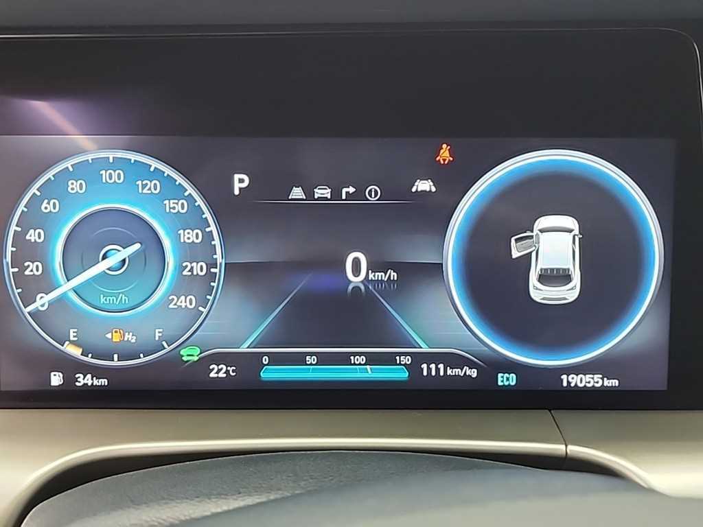 HYUNDAI Nexo - Vista 6