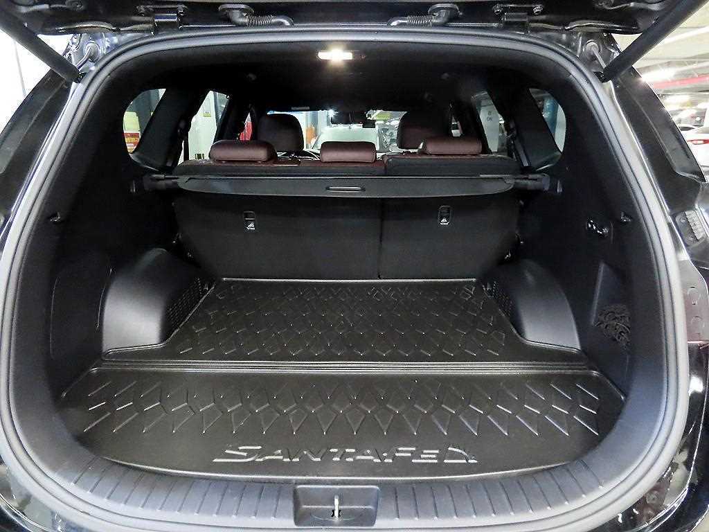 HYUNDAI Santa Fe 2020 Negro - Importación desde Corea - HF Imports Iquique - Foto 17