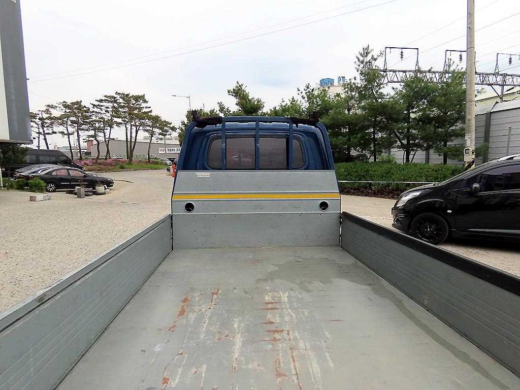 Small Truck Cargo (small) - Vista 5