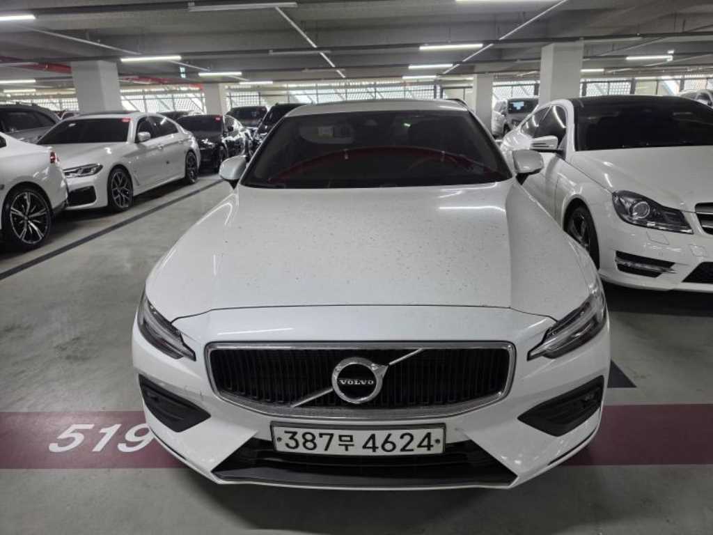 Volvo S60 2020 Blanco - Importación desde Corea - HF Imports Iquique - Foto 1