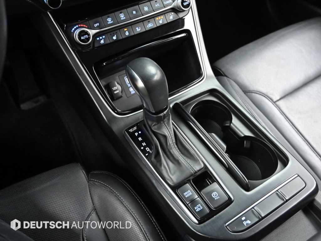HYUNDAI Grandeur - Vista 9
