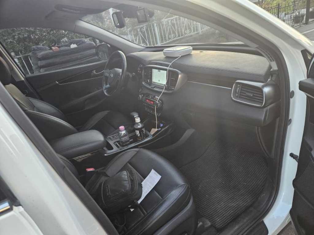 KIA Sorento - Vista 6
