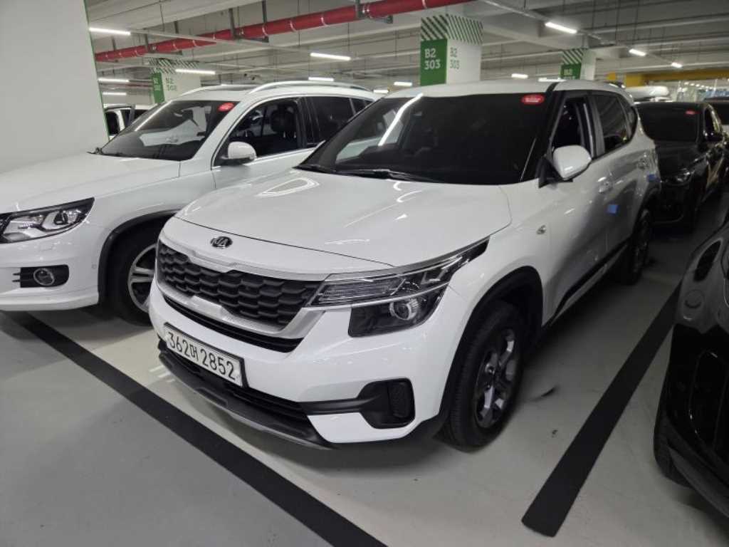 KIA Seltos - Vista 2