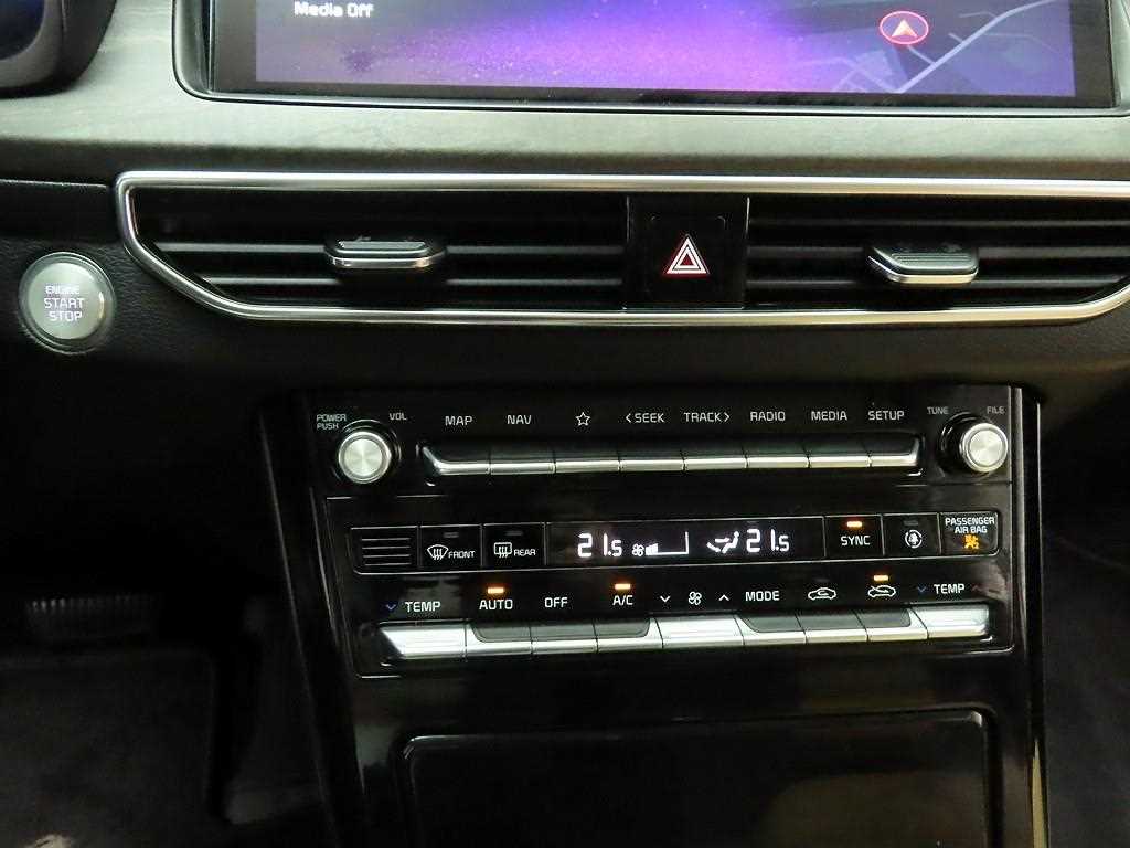 KIA K7 - Vista 9