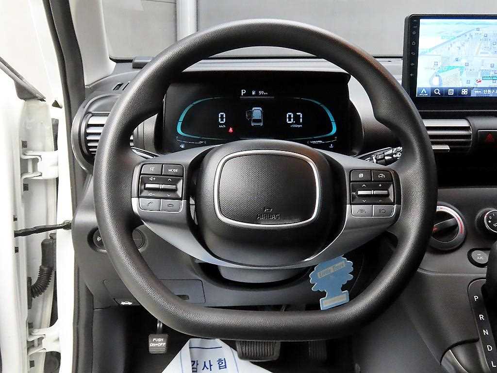HYUNDAI Casper - Vista 9