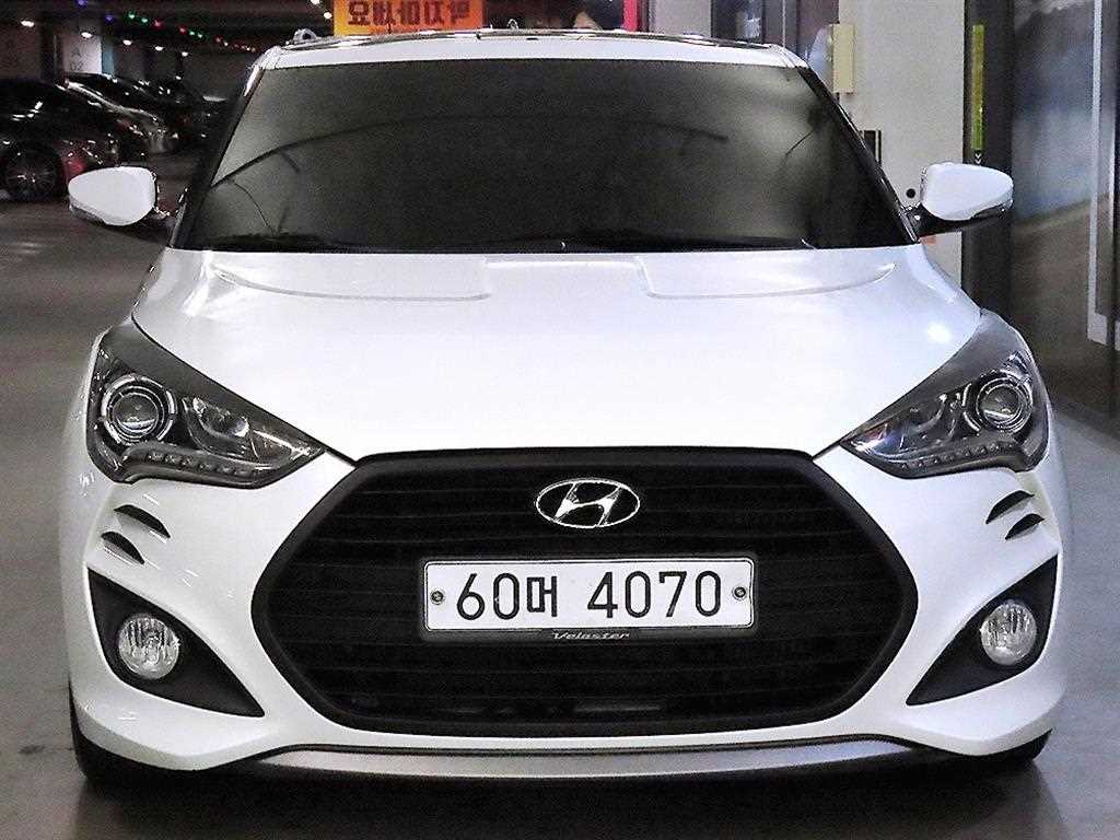 HYUNDAI Veloster - Vista 2
