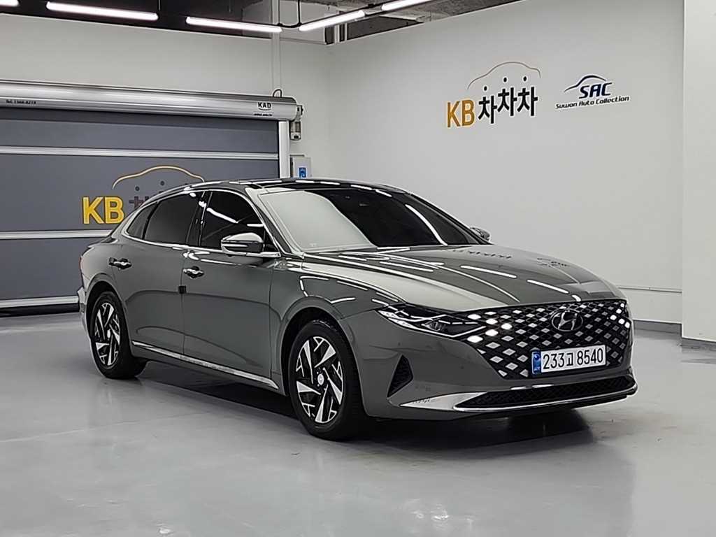 HYUNDAI Grandeur - Vista 4