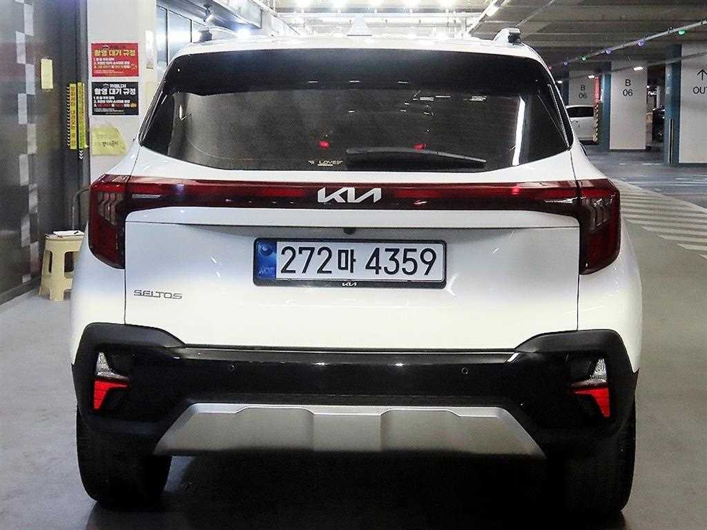 KIA Seltos - Vista 5
