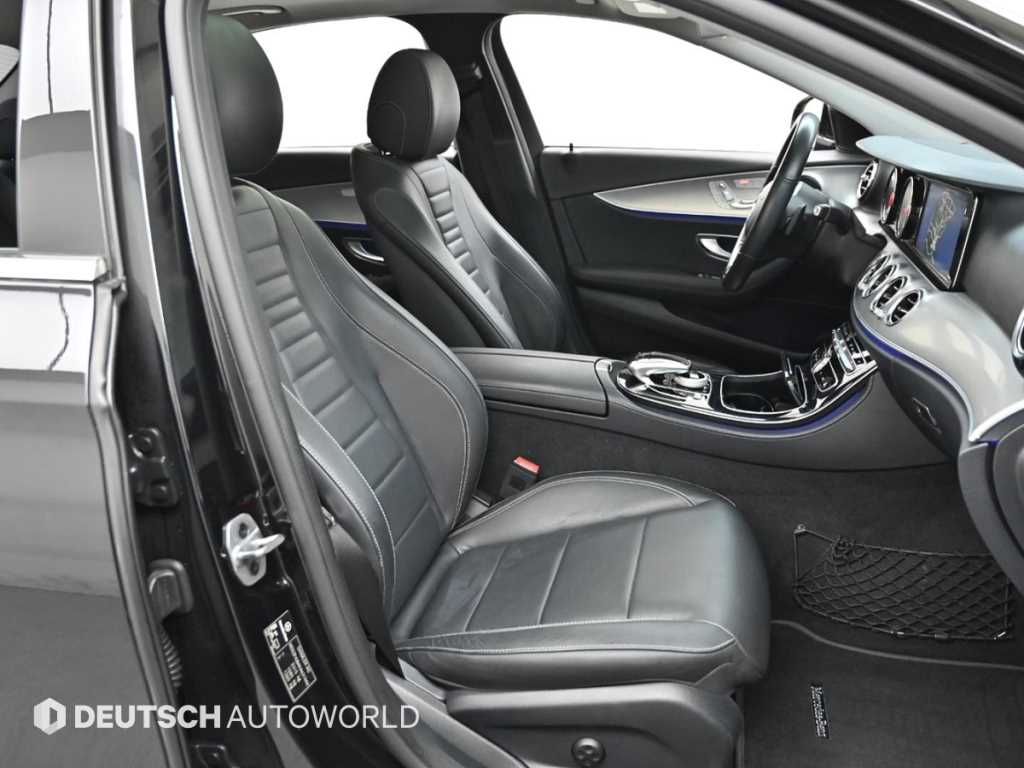 Mercedes Benz E class - Vista 10