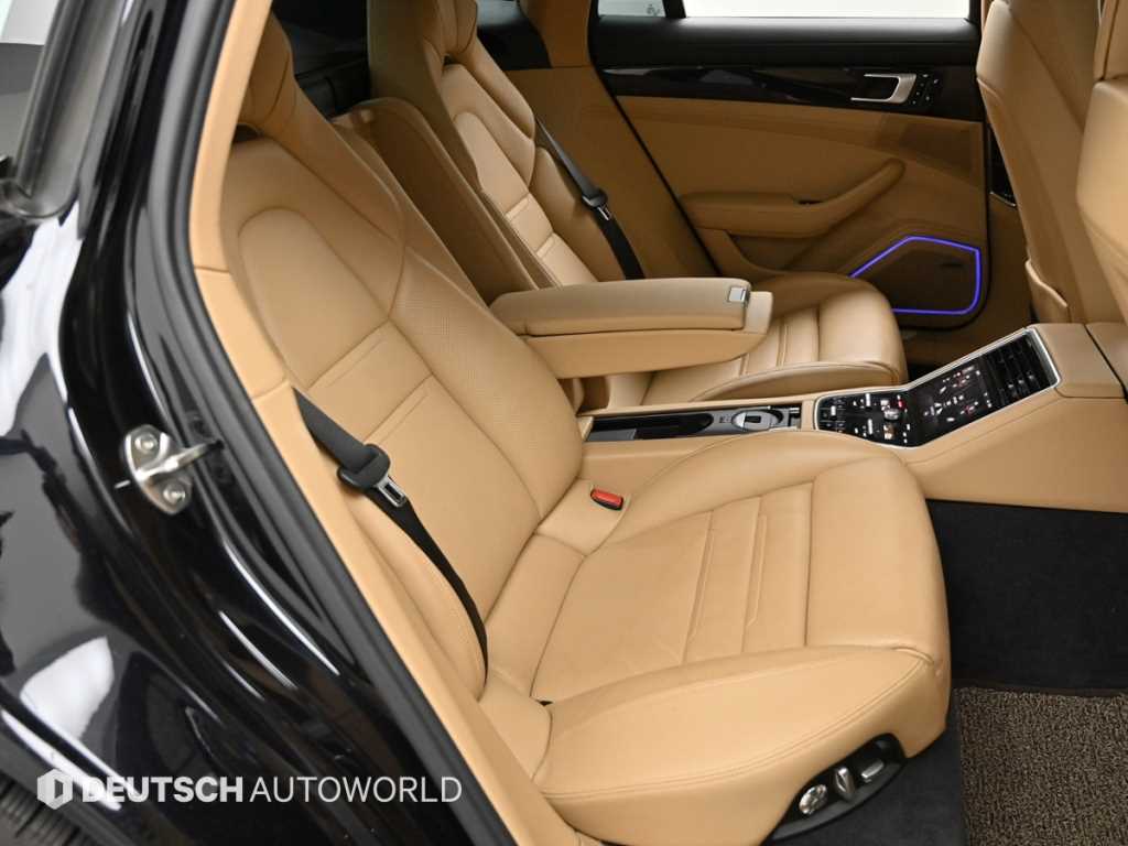 Porsche Panamera - Vista 12