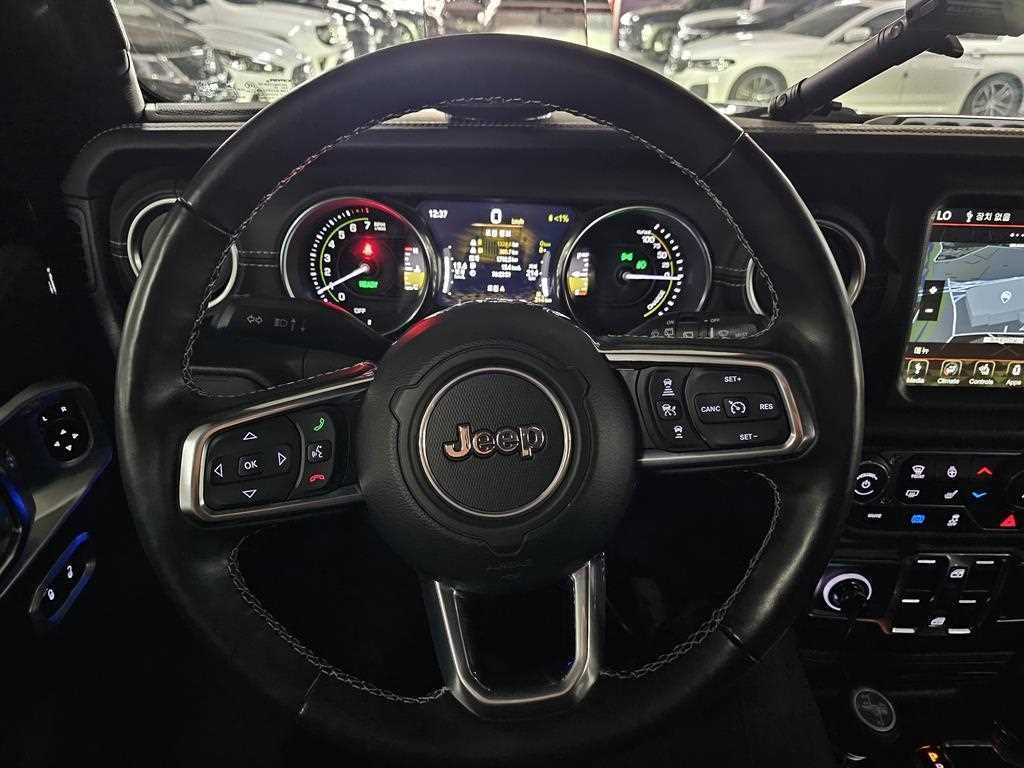 Jeep Wrangler - Vista 9