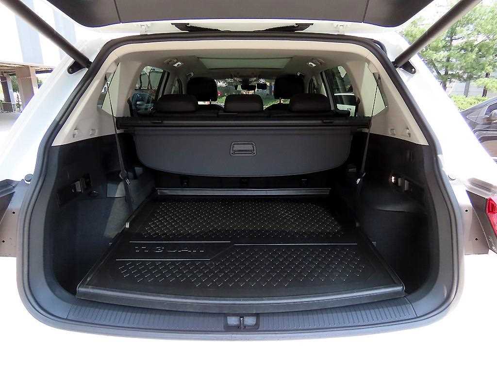 Volkswagen Tiguan 2020 Blanco - Importación desde Corea - HF Imports Iquique - Foto 17