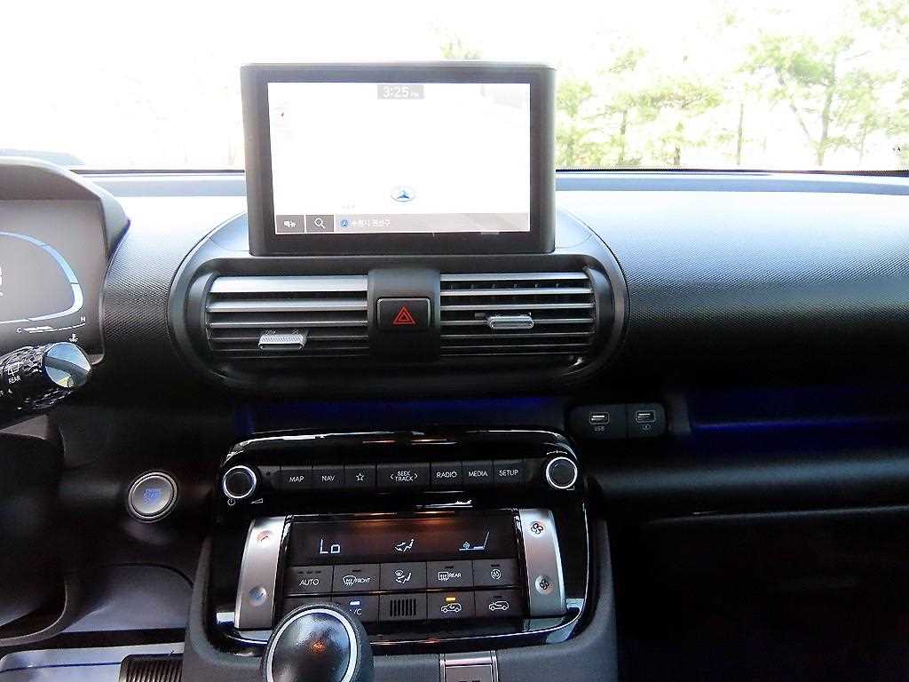 HYUNDAI Casper - Vista 12