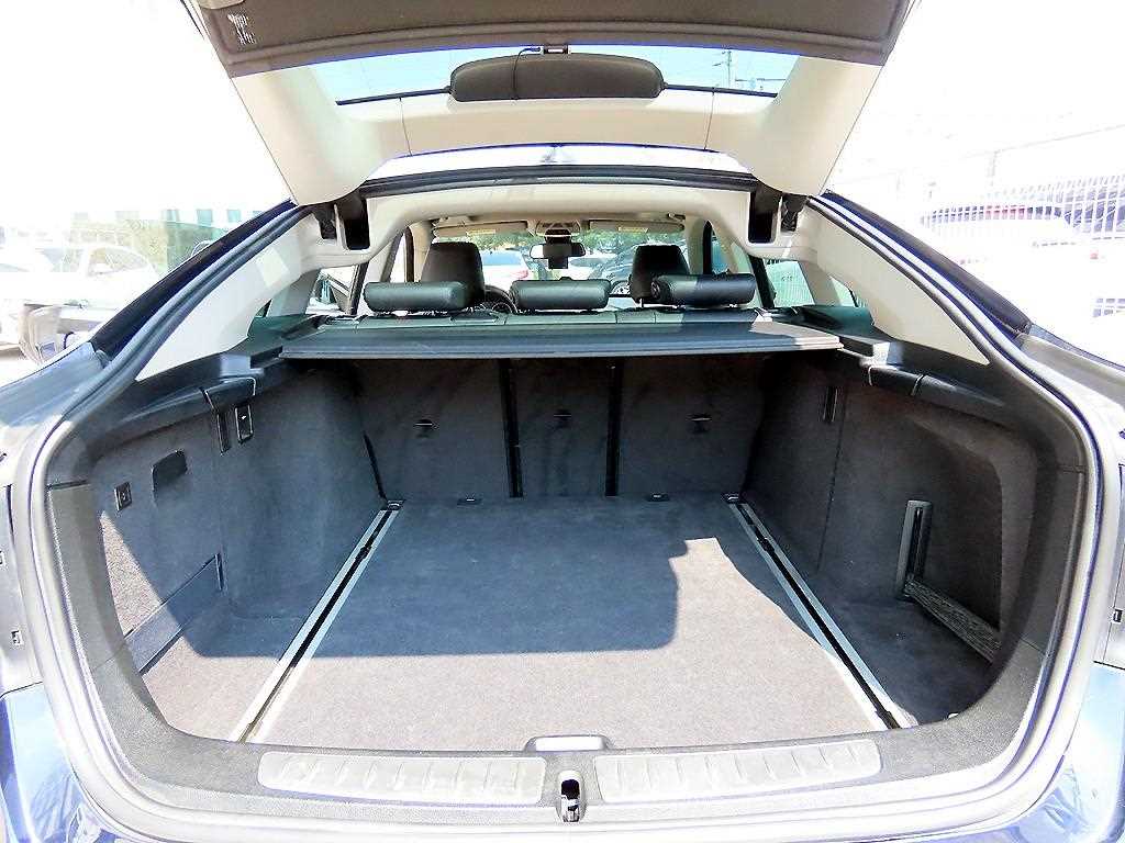 BMW Gran Turismo 2014 Negro - Importación desde Corea - HF Imports Iquique - Foto 17