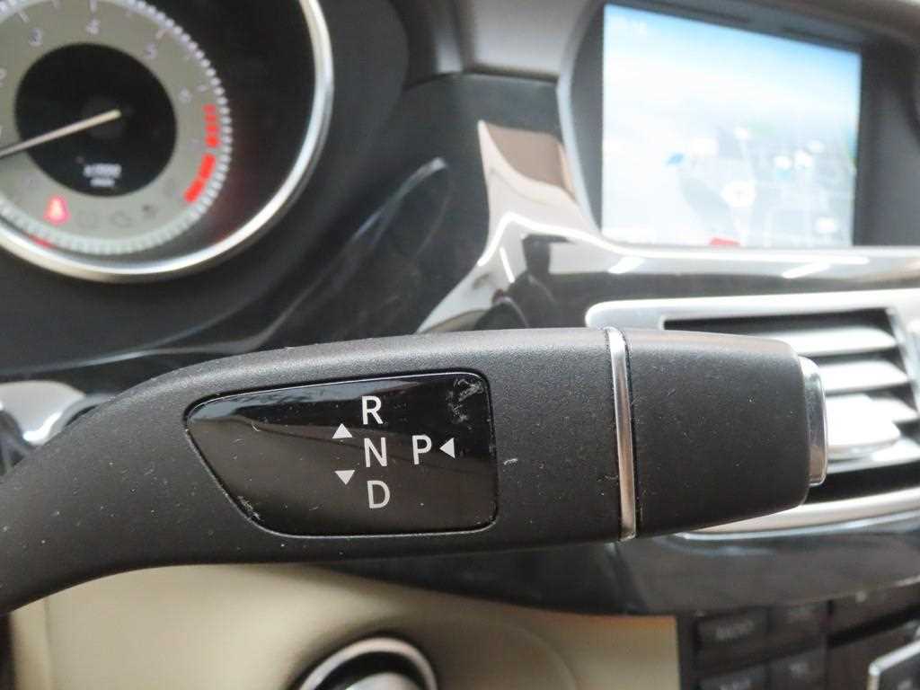 Mercedes Benz CLS Class 2013 Blanco - Importación desde Corea - HF Imports Iquique - Foto 13