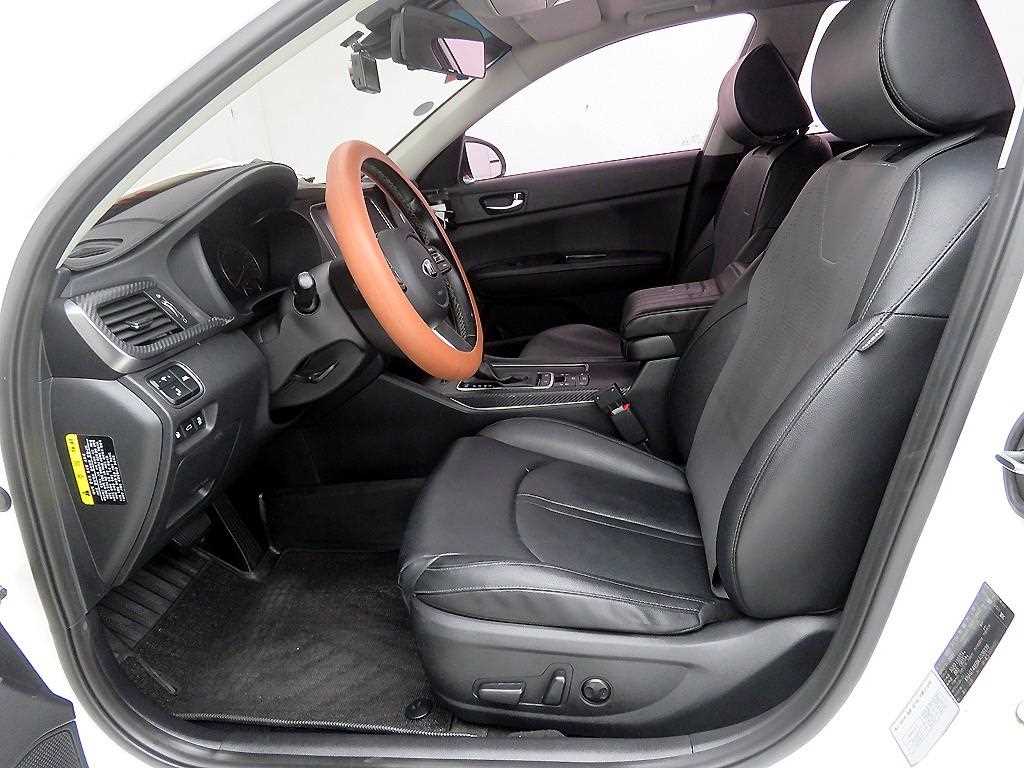 KIA K5 - Vista 6