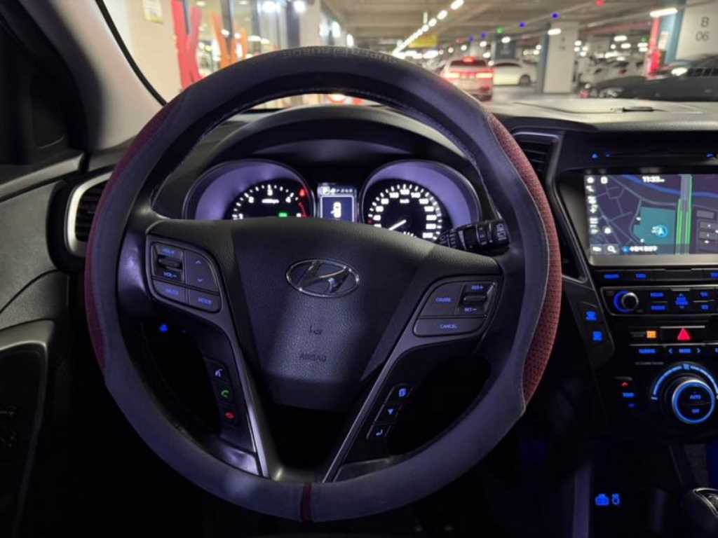 HYUNDAI Santa Fe - Vista 8