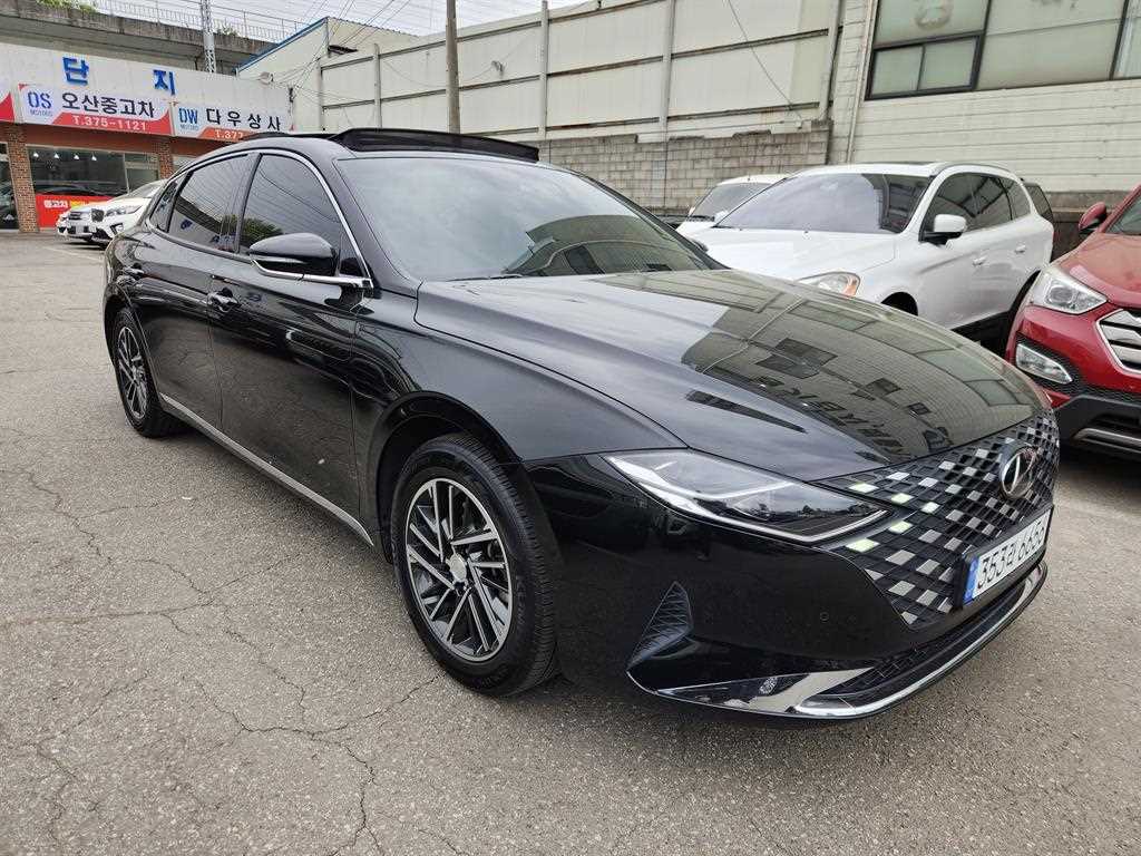 HYUNDAI Grandeur - Vista 2