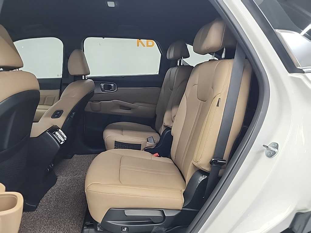 KIA Sorento - Vista 12
