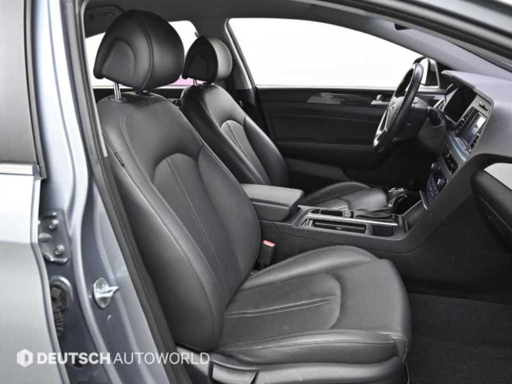 HYUNDAI Sonata - Vista 10
