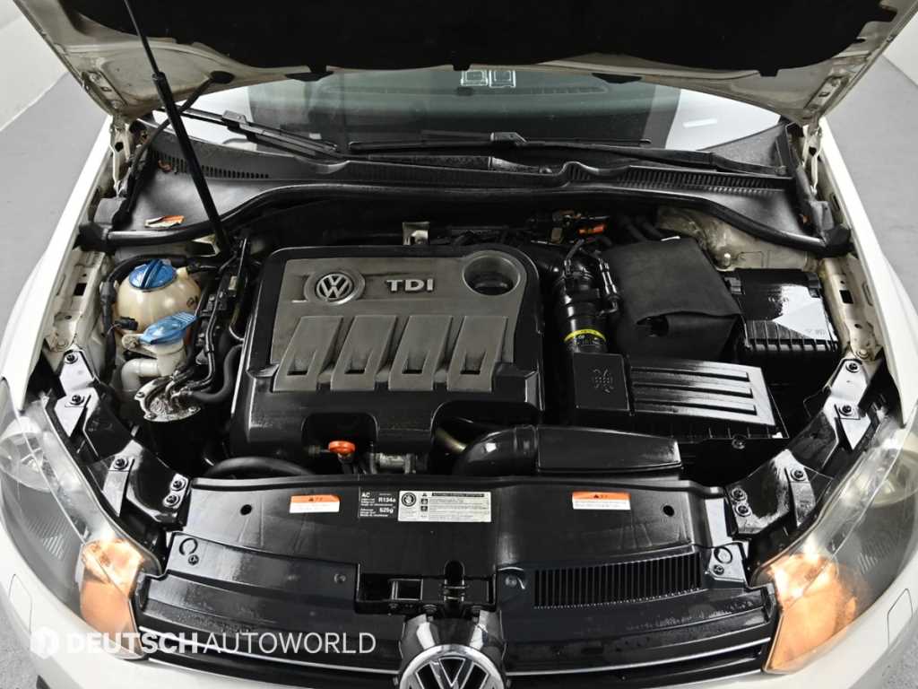 Volkswagen Golf - Vista 6