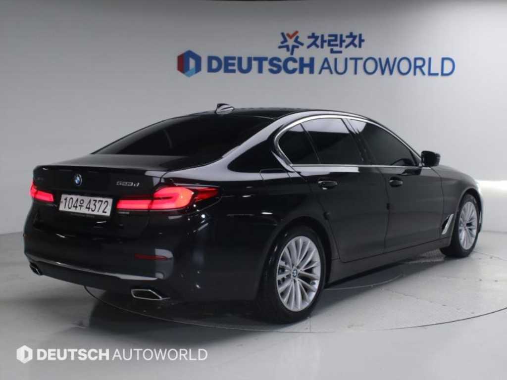 BMW 5 Series - Vista 2