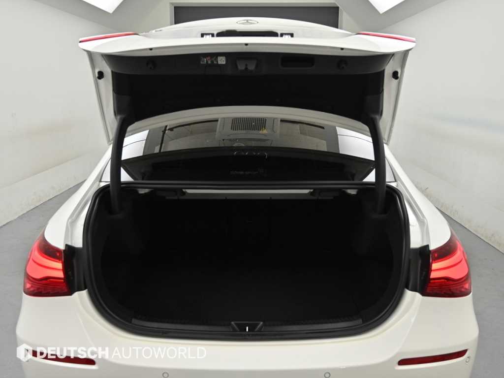 Mercedes Benz A Class 2024 Blanco - Importación desde Corea - HF Imports Iquique - Foto 19