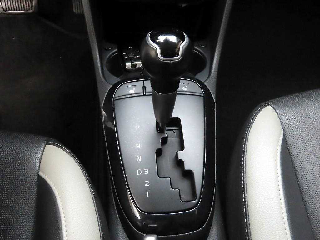 KIA Morning - Vista 11