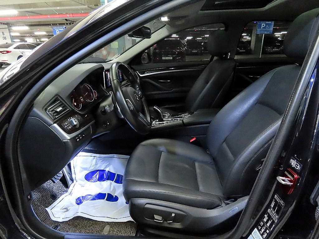 BMW 5 Series - Vista 6