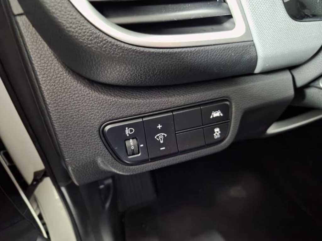 KIA Seltos - Vista 7