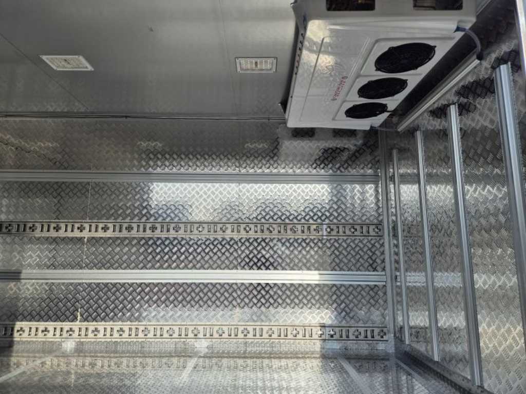 Small Truck Freezer Box(High Deck) - Vista 5