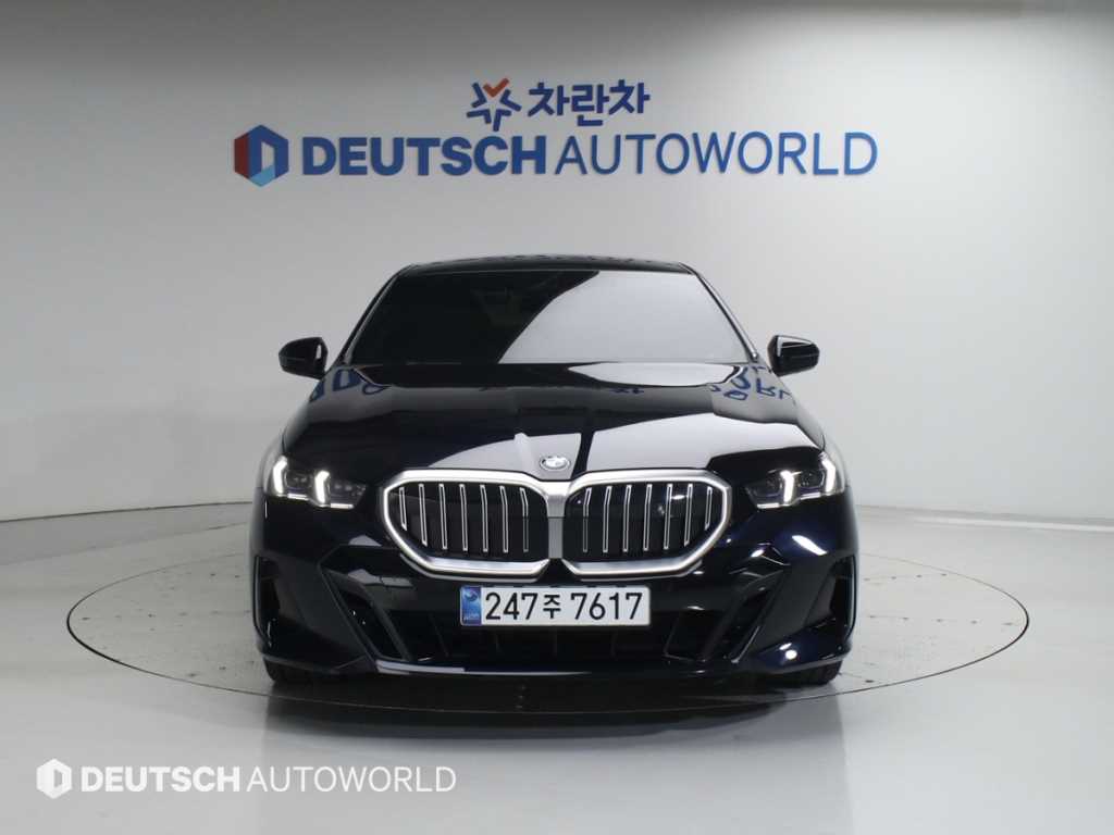 BMW 5 Series - Vista 3