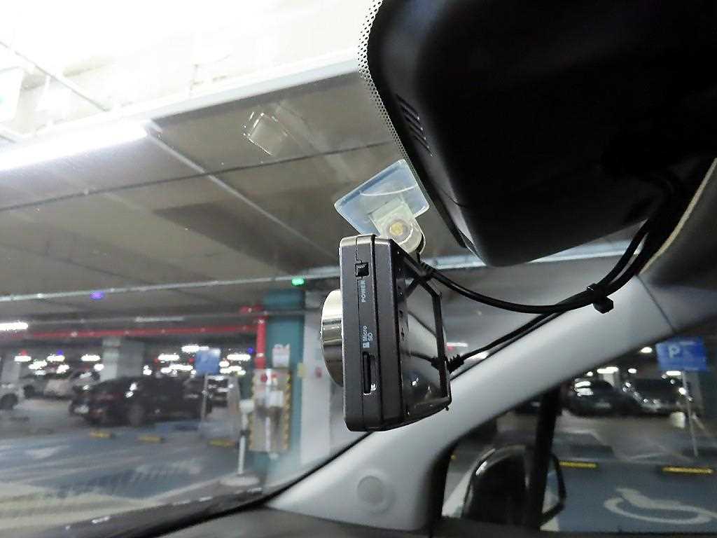 Chevrolet Trax 2017 Negro - Importación desde Corea - HF Imports Iquique - Foto 15