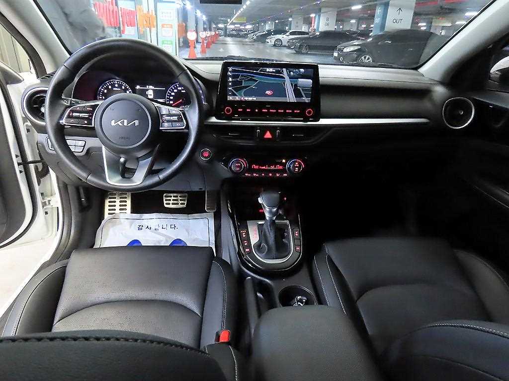 KIA K3 - Vista 9