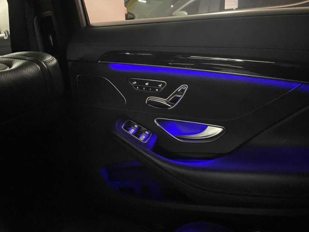 Mercedes Benz S Class - Vista 3
