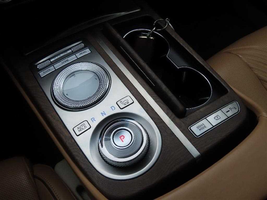 Genesis G80 - Vista 6