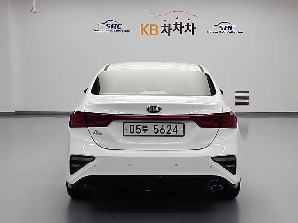 KIA K3 - Vista 3