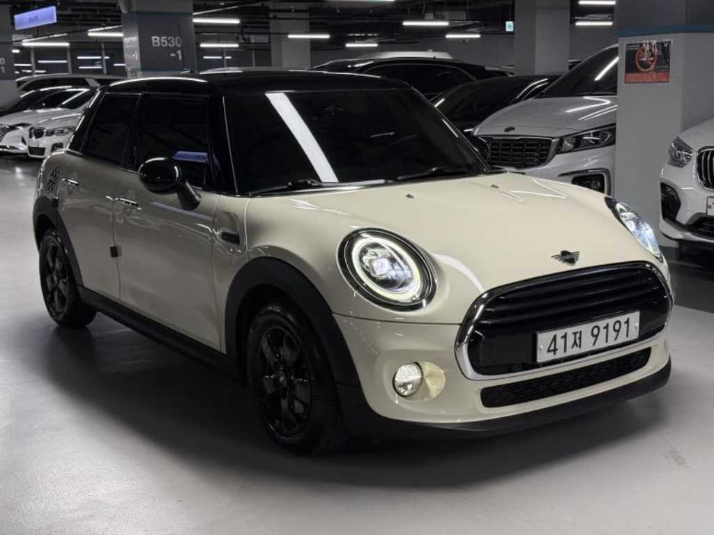 Mini Cooper - Vista 2