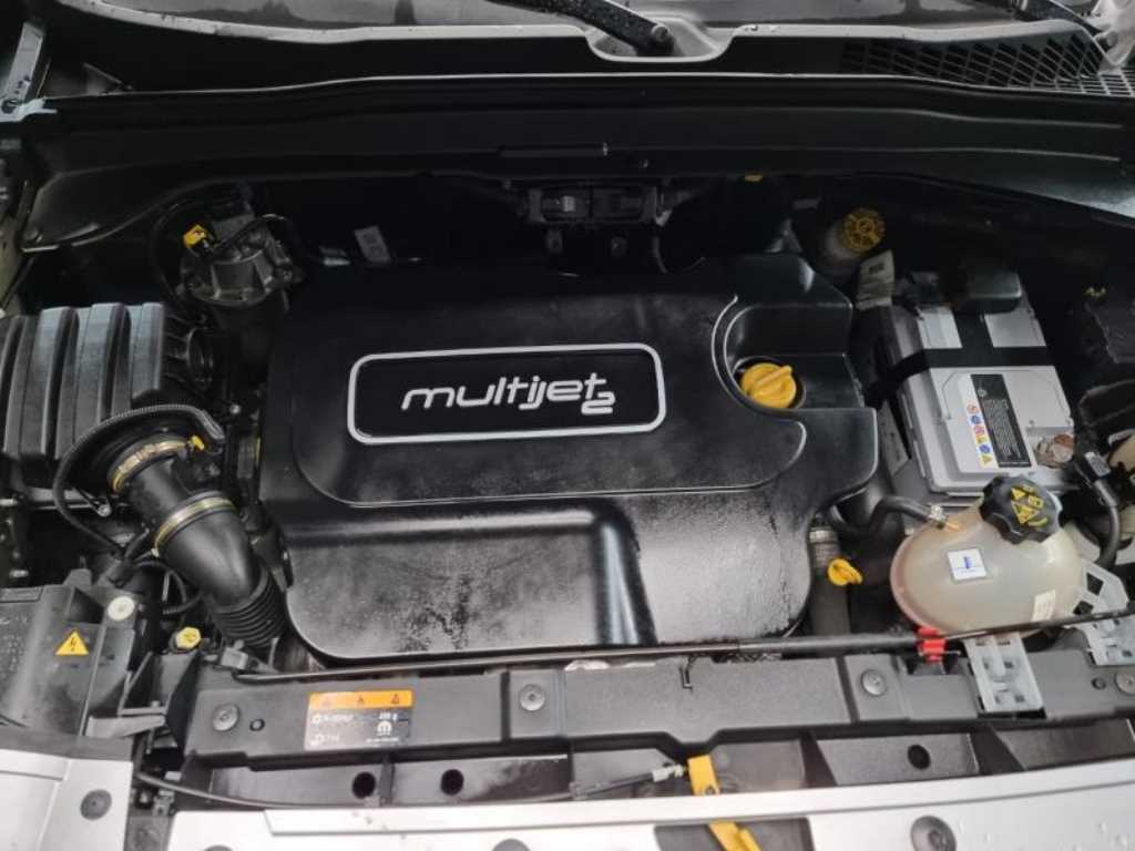 Jeep Renegade - Vista 7