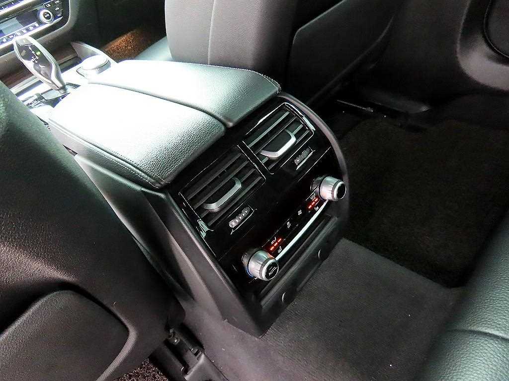 BMW 5 Series 2017 Gris - Importación desde Corea - HF Imports Iquique - Foto 16