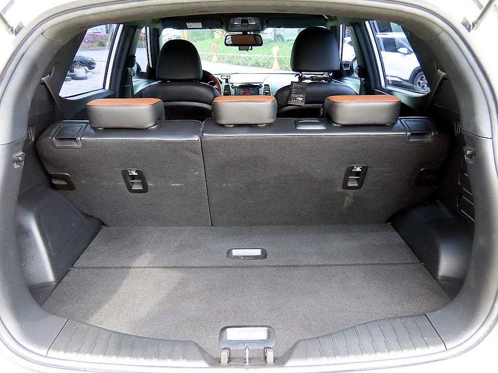 Ssangyong Tivoli 2019 Blanco - Importación desde Corea - HF Imports Iquique - Foto 18