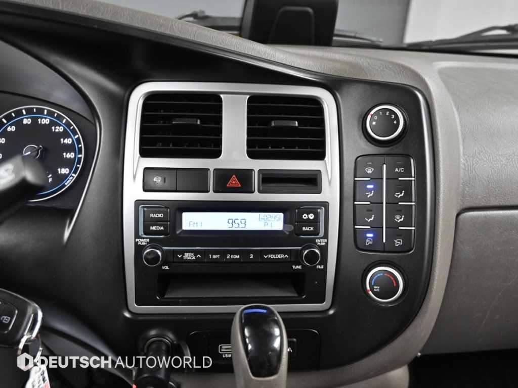 Small Truck Top_Powergate 2022 Blanco - Importación desde Corea - HF Imports Iquique - Foto 14