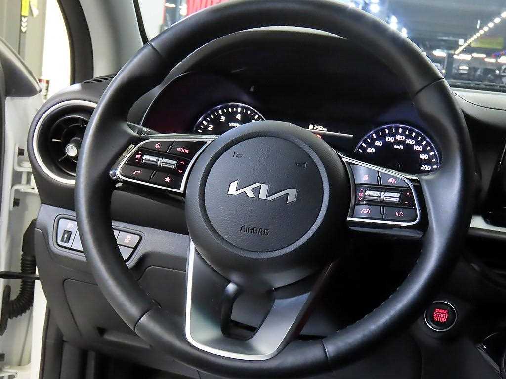 KIA K3 - Vista 7