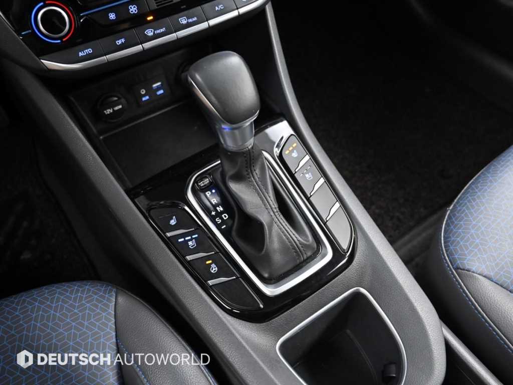 HYUNDAI Ioniq - Vista 9